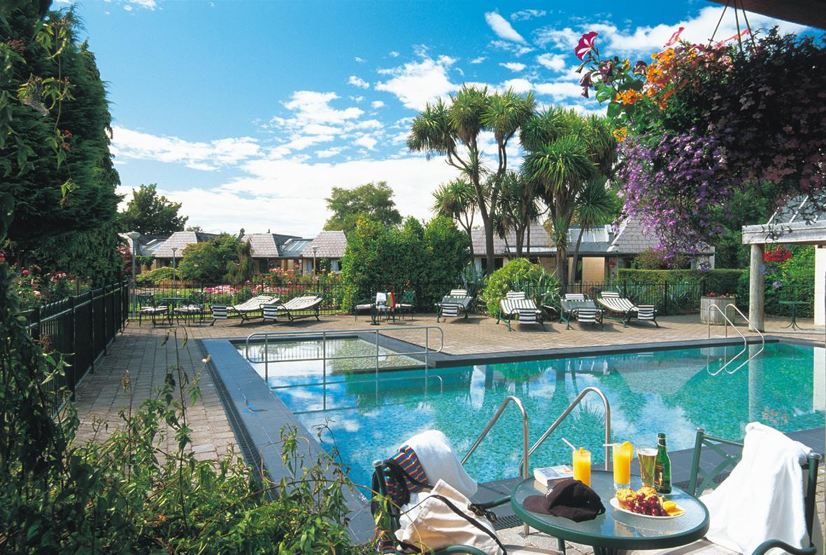 Distinction Te Anau Hotel & Villas Kültér fotó