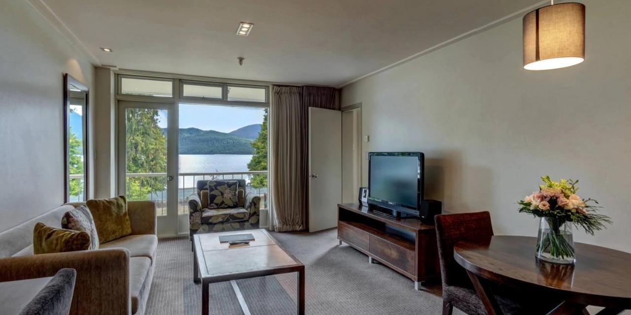 Distinction Te Anau Hotel & Villas Kültér fotó