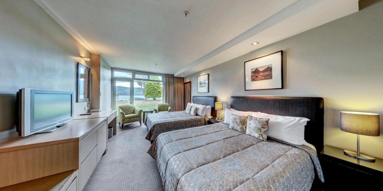 Distinction Te Anau Hotel & Villas Kültér fotó