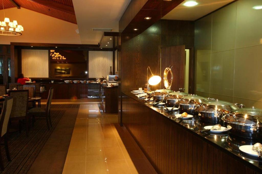 Distinction Te Anau Hotel & Villas Kültér fotó